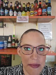 Will someone be live streaming the football game today? Kurt and I would  like to watch!!