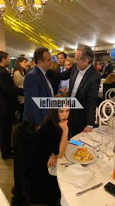Αδωνισ γεωργιαδησ / δελτια τυπου / αδωνις γεωργιάδης: H De3iwsh Toy Adwni Gewrgiadh Gia Ta Gene8lia Toy To Proswpiko Dwro Ths Eygenias Oi Agkalies Me Samara Eikones Binteo Politikh Iefimerida Gr