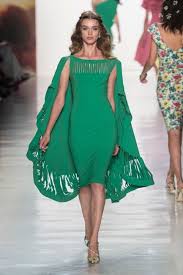 Le ultime tendenze vestiti corti primavera estate 2021! Abiti Da Cerimonia Estate 2018 I 21 Migliori Vestiti Eleganti Corti E Lunghi Moda Uomo Moda Donna