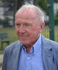 Pinault started his business in the timber industry in the early. Francois Pinault Wikipedia