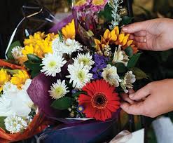 Delivery to launceston and surrounding areas. Florist Reaches Awards Top Ten Florists Review