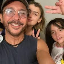 El Show de Oscar Burgos Tv