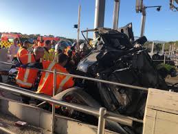 Portail des communes de france : Quatre Morts Dans Un Accident Au Peage De Frejus Sur L A8