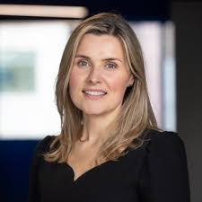 Carla Hopper's Instagram, Twitter & Facebook