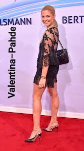 Besetzung und stab von fack ju göhte, regisseur: 100 Pahde Cheyenne Valentina Ideas In 2021 Fashion German Women German Beauty