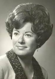 Shirley Strauss's Instagram, Twitter & Facebook