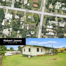 Propertyforsale Realestate Corner Block With Dual Access Freshly Renovated North Facing Home 3 Real Estate Real Estate Agent Real Estate Agency