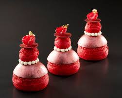 La Patisserie Cyril Lignac Patisserie Chocolat Framboise Desserts Francais