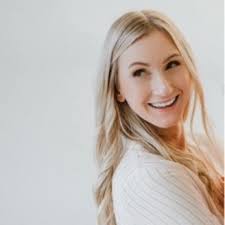 I'm very proud to announce my graduation from the Pepperdine Graziadio  Business School with a Master of Science in Human Resources degree! A huge  thank you to the fantastic faculty and best