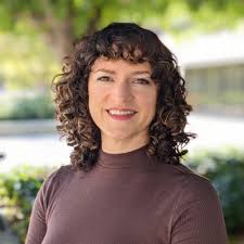 Exciting news! I'm incredibly grateful to have accepted an offer to join  the UC San Diego Health Dietetic Internship this fall and to be taking this  next big step in my journey