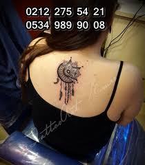  bayanların en çok dövme / tattoo yaptırdıkları yerlerden birisi de enseye dövme modelleridir. Bayan Dovme Modelleri Bayan Dovme Desenleri Bayan Dovmeleri Bayan Dovme Modelleri Bayan Dovme Desenleri Bayan Dovmeleri