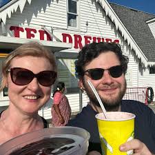 Hello friends ! I have been having a situation. My bengal has been indoor  and outdoor his whole life but, unfurtunaly I live next to the HOA  president who hates cats and