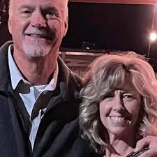 A warden has a big job. Keeping employees and offenders safe, aiding in  rehabilitation, giving back to your community... All of this lies