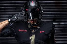 We believe in helping you find the product that is right for you. Army Black Knights Unveil The Big Red One Uniforms Ahead Of 2018 Army Navy Game Against All Enemies