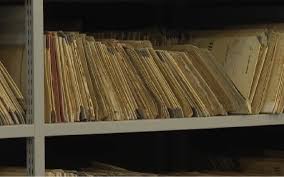 Eu voi învârsta tu vei învârsta el/ea va învârsta noi vom învârsta voi veţi învârsta ei/ele vor învârsta. Membru Cnsas SecuriÈ™tii Recrutau Copii In VarstÄƒ De 13 14 Ani Pentru A Furniza InformaÈ›ii Despre PÄƒrinÈ›ii Sau Profesorii Lor Metoda Era IlegalÄƒ Chiar È™i In Acea PerioadÄƒ Am Predat 50 De Dosare