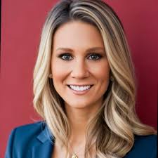 I am excited to share that I graduated from the University of Minnesota  with a Bachelor of Applied Science in Health Services Management! I am  beyond grateful that I was able to