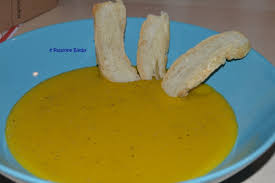 Una crema di zucca invitante, che riscalda il corpo e il cuore. Vellutata Di Zucca E Porri Bimby Passione Bimby