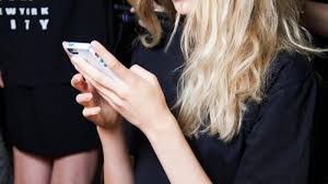 Tvonline va pune la dispozitie protv plus o larga varietate de canale tv online gratuite, stiri online, filme online, sport, desene animate online, tele shoping, life style … astfel ca dumneavoastra sa puteti viziona in fiecare zi programele tv gratuit, fara nicio retinere. Ce Sa Faci Cand Cineva Iti Spune Te Place Prefectura