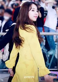 I noticed connection between rap monster/rm/namjoon and chaeyoung. Just 10 Of Twice Chaeyoung S Most Iconic Looks That You Must See Koreaboo