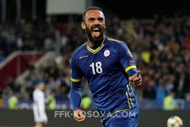 Vedat muriqi (born 24 april 1994) is a kosovan professional footballer who plays as a striker for italian club lazio and the kosovo national team.he is known for his headers and strength. Vedat Muriqi Kaloi Testin Ne Fadil Vokrri Ishte Ne Radarin E Tre Gjiganteve Suhareka Online