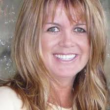 Karen Killen's Instagram, Twitter & Facebook