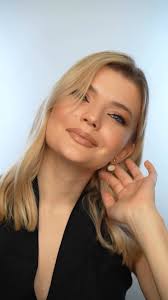 Cocktail hour makeup and lashes from House of Lashes