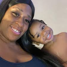 Shaneka Jackson's Instagram, Twitter & Facebook