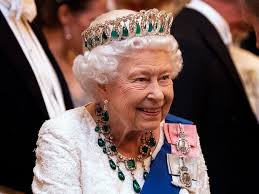 Isabel ii del reino unido (elizabeth alexandra mary; El Alimento Que La Reina Isabel Ii Siempre Evita Para Mantener Su Figura