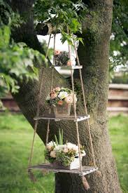 Ok Corral Rustic Barn And Coral Charm Wedding Day Styling Inspiration Garten Deko Gartensku Diy Garden Diy Garden Decor Garden Decor