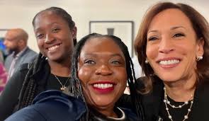 Norwest Gallery of Art is deeply honored to have welcomed Vice President  Kamala Harris during her recent visit to the gallery, where she shared her  vision for the future of the United