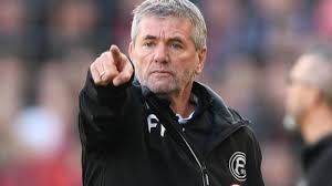 This is the profile site of the manager friedhelm funkel. Dusseldorfer Trainer Seine Frau Ist Fur Funkel Ratgeberin Im Umgang Mit Spielern Augsburger Allgemeine