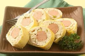 Rolade atau roulade adalah salah satu jenis hidangan olahan daging sapi, daging ayam, atau daging lainnya. Rayakan Hari Ibu Dengan Fine Dining Di Rumah Ikuti 5 Resep Makanan Ini Halaman All Kompas Com