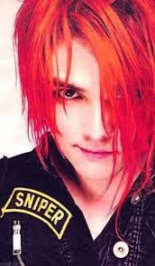 It is a trendy way to have all your hair styled to one side of the head. Memes Emos Alv Gerard Way Red Hair Gerard Way Red Hair