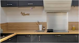Renover Sa Cuisine En Remplacant Sa Credence