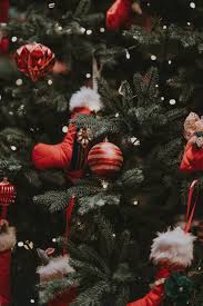 Tons of awesome christmas backgrounds to download for free. Christmas Wallpapers Free Hd Download 500 Hq Unsplash
