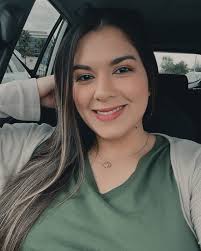 Lisa Perez (@ohmyitslisa) • Instagram photos and videos