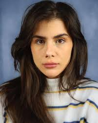 Sophia Sutton's Instagram, Twitter & Facebook