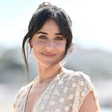 Las españolas más estilosas del Festival de Series de Cannes: de Anna Castillo a Macarena García