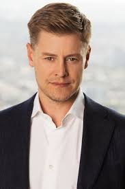 FAVORITES: KIPTON CRONKITE