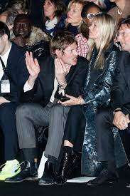 She was earlier spotted out with boyfriend count nikolai von bismarck, 31. Count Nikolai Von Bismarck And Model Kate Moss Attend The Dior Homme Kate Moss Kate Moss Style Moss Fashion