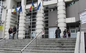 Direcţia generală a finanţelor publice iaşi, iaşi. Cutremur La Fiscul Din Vaslui Se Reinfiinteaza Directia De Finante A Judetului Vremea Noua Liderul Presei Vasluiene