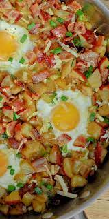 Bacon Egg Potato And Cheese Breakfast Skillet Potato Breakfast Recipes Red Potato Breakfast Recipe Egg Recipes For Breakfast
