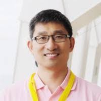 Yan Zeng's Instagram, Twitter & Facebook