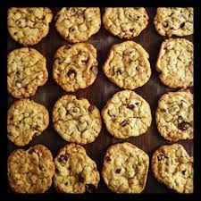 Sprinkle with crushed candy canes once the icing has dried completely. Giada De Laurentiis Chocolate Chip Cookies With Toffee And Hazelnuts Best Recipe Ever Recipes Chocolate Chip Cookies Best Food Ever