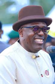 Duke_of_Awe (@AdedejiSeigha)