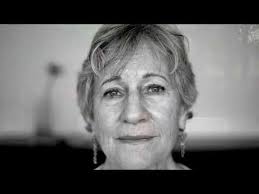 REVIEW: Malcolm Holcombe "Bits and Pieces" • Americana Highways