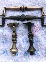 My Method For Cleaning Brass Furniture Hardware Is Very Simple See How Well It Works I Us How To Clean Brass How To Clean Furniture Furniture Hardware