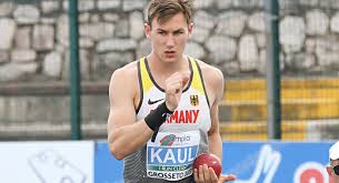 Coming into the last event of the men's decathlon in third place, niklas kaul placed first in the 1500m to win the overall event and take home gold for the g. Niklas Kaul Keine Angst Vor Der Erwachsenen Konkurrenz Leichtathletik De