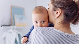 Perut memang besar sampai ada orang ingat aku tunggu masa je nak bersalin. 4 Benjolan Di Kepala Bayi Yang Perlu Bunda Tahu Agar Tak Panik Berlebihan