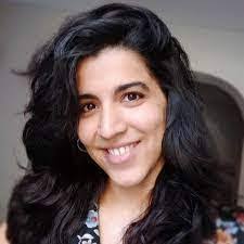 Monica Razon's Instagram, Twitter & Facebook